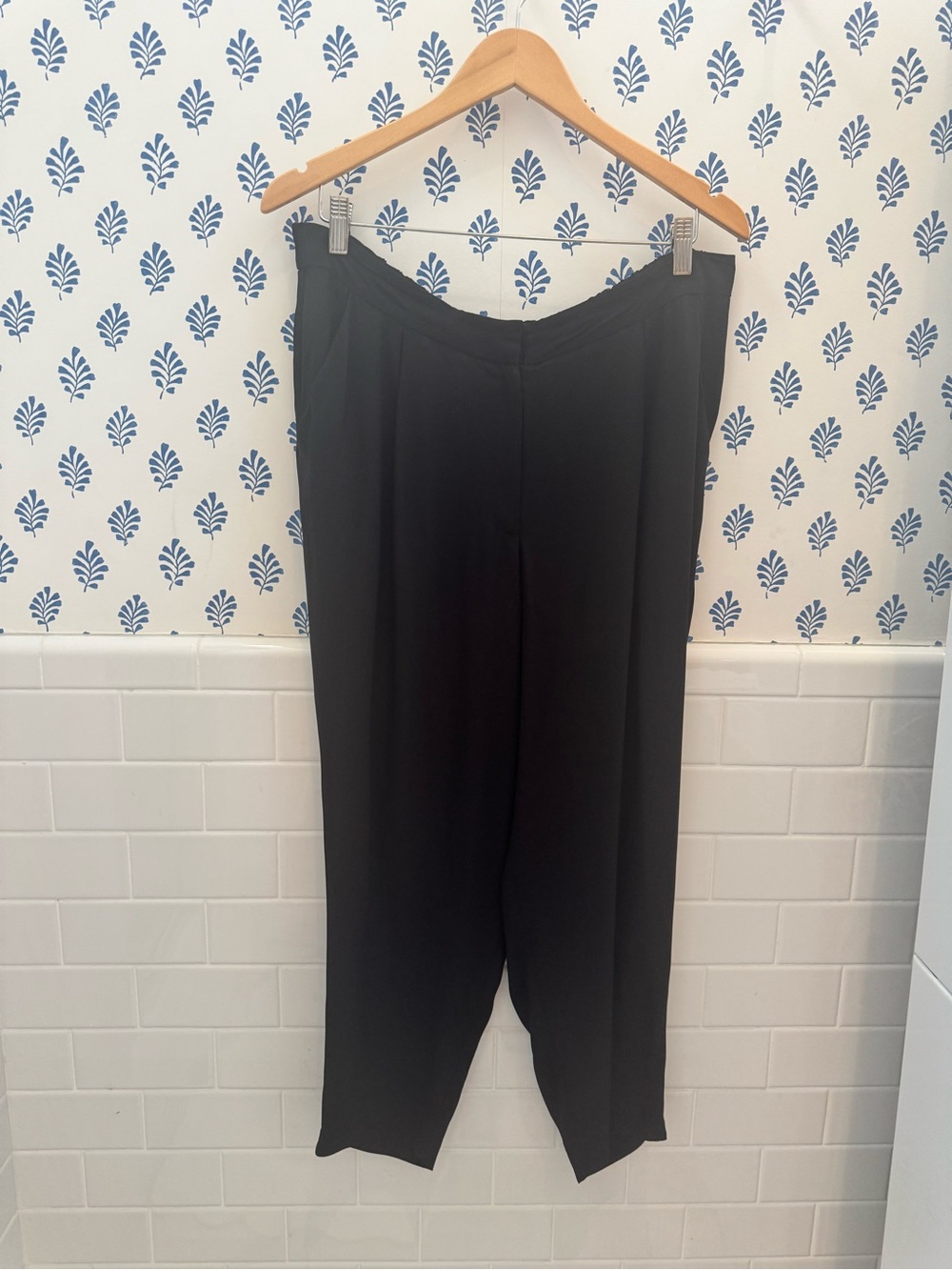 Eileen Fisher Black Straight-Leg Trousers
